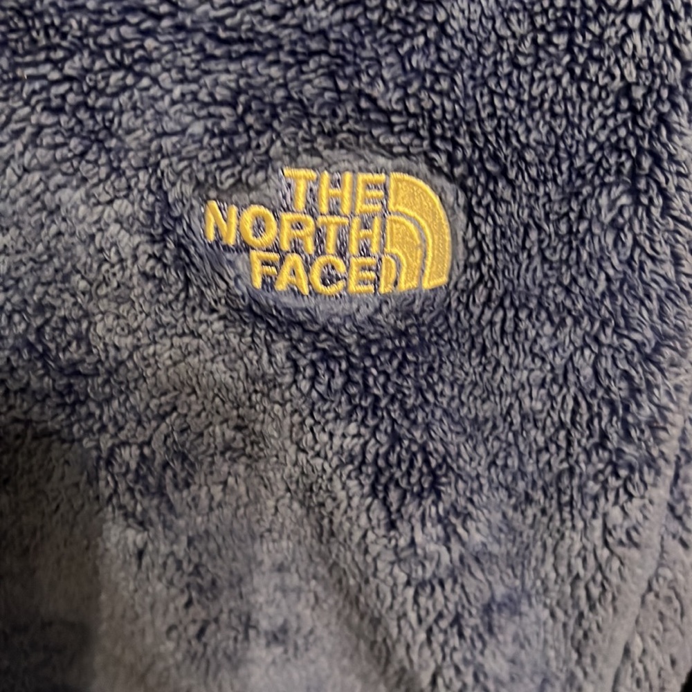 North Face Pullover. Size XS fits like a small - Picture 2 of 4